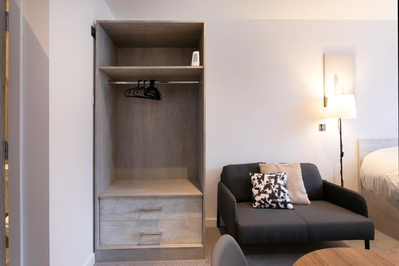 Hoemli Smart City Centre Apartment Лестер Экстерьер фото